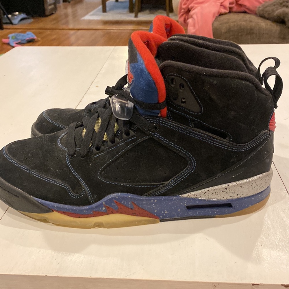 Nike Air Jordan Sixty - Picture 2 of 4